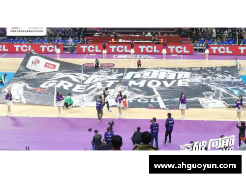 彩信平台官网NBA赛季揭幕战：瞩目重启，球场焕发新生